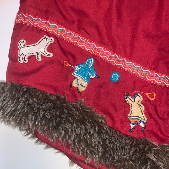 Inuk Red Vintage Inuit Parka with Faux Fur Trim - Children’s Size 6 - Picture 8 of 14